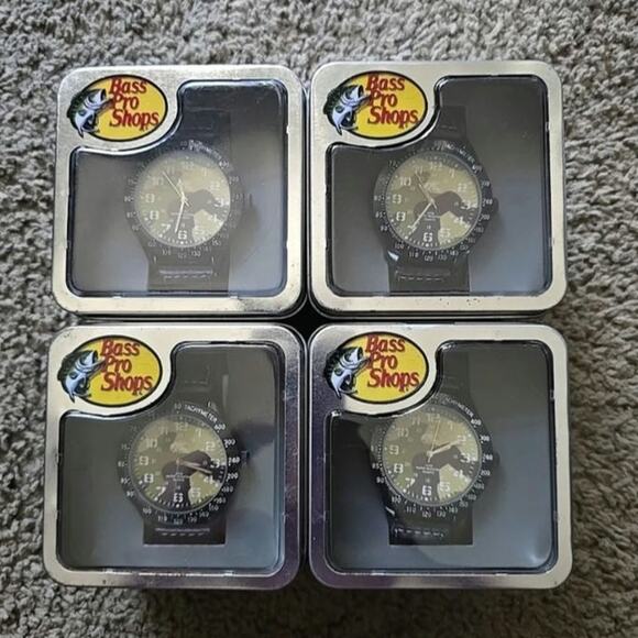 Bass Pro Shops Tachymeter Military Dial Quartz Analog Men's Watch - Picture 5 of 5